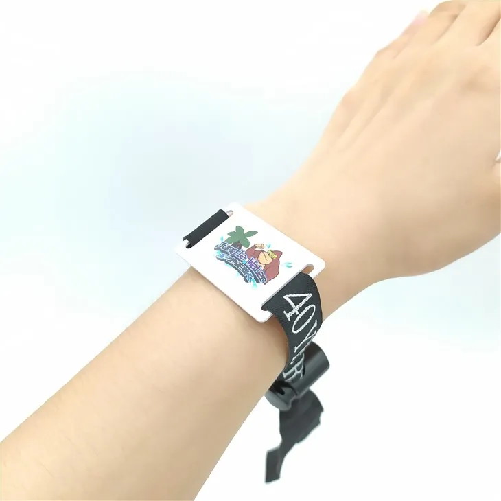 สายรัดข้อมือทอ NFC 13.56Mhz แบบกำหนดเอง